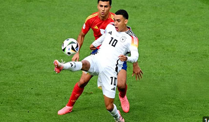 Jamal Musiala – Technical Elegance